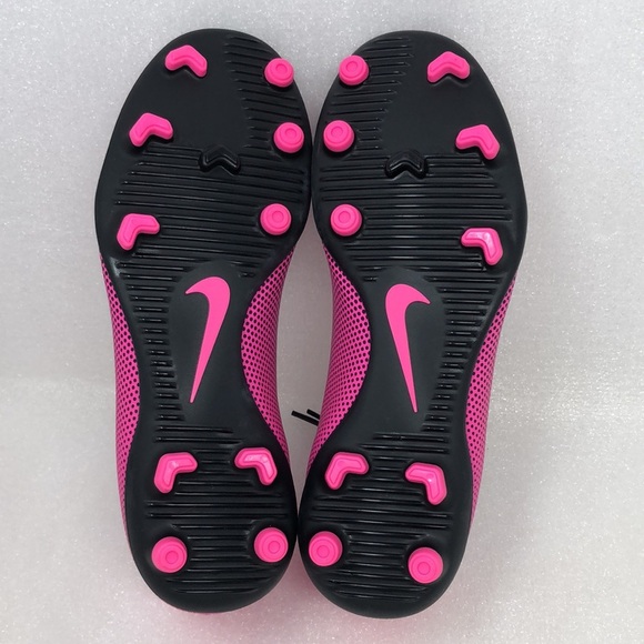 Nike Cleats Kids Bravata II FG Size 5Y Pink & Black - Picture 8 of 11
